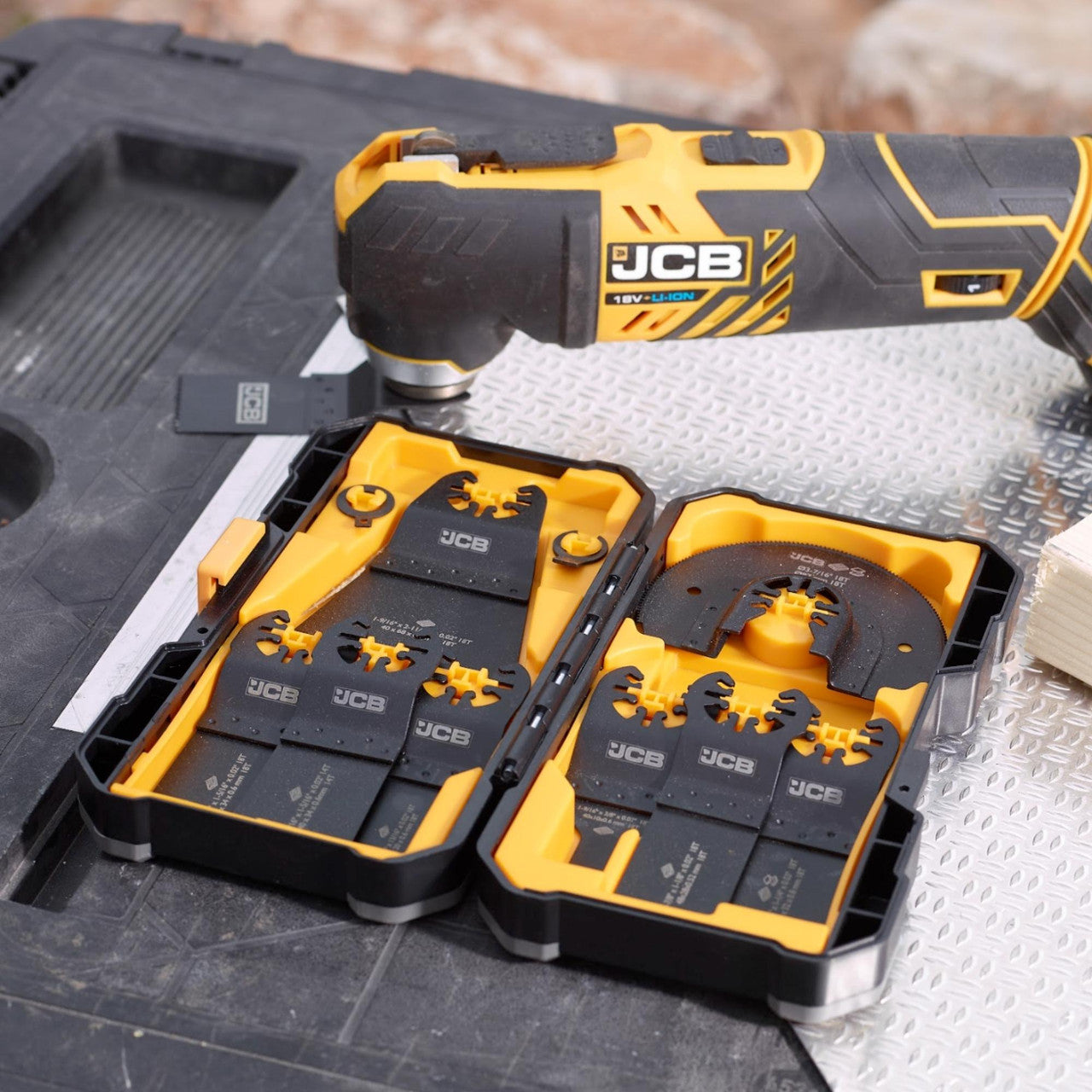 JCB  8 Piece Universal Fit Multi Tool Blade Set  | JCB-PTA-MT8