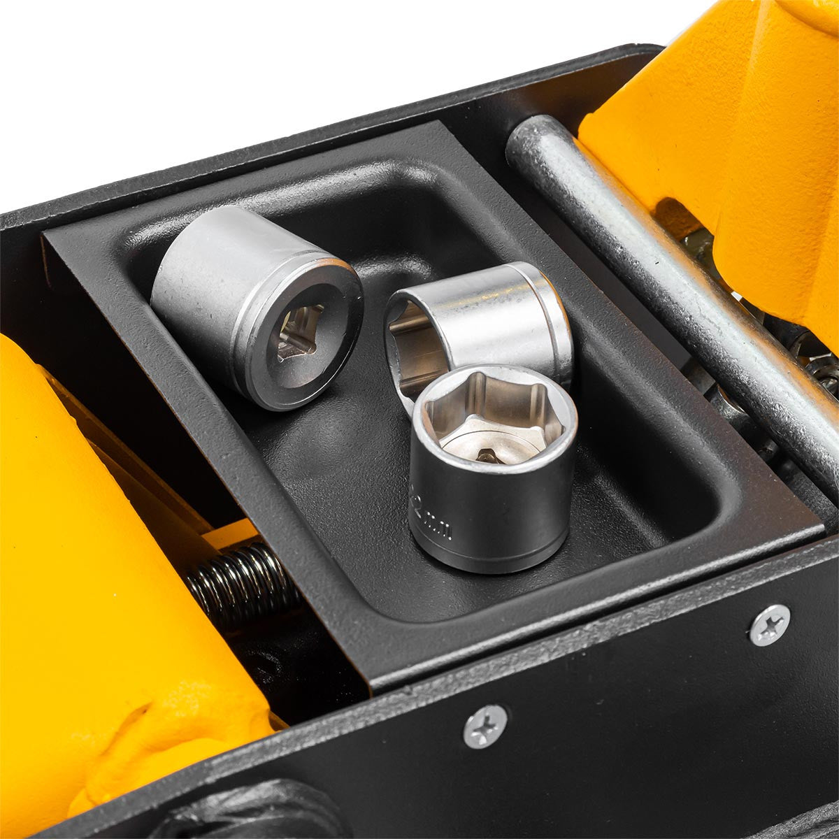 JCB 3 Tonne Double-Pump Hydraulic Trolley Jack | JCB-TH33007