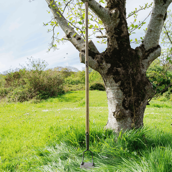 JCB Garden Hoe in use