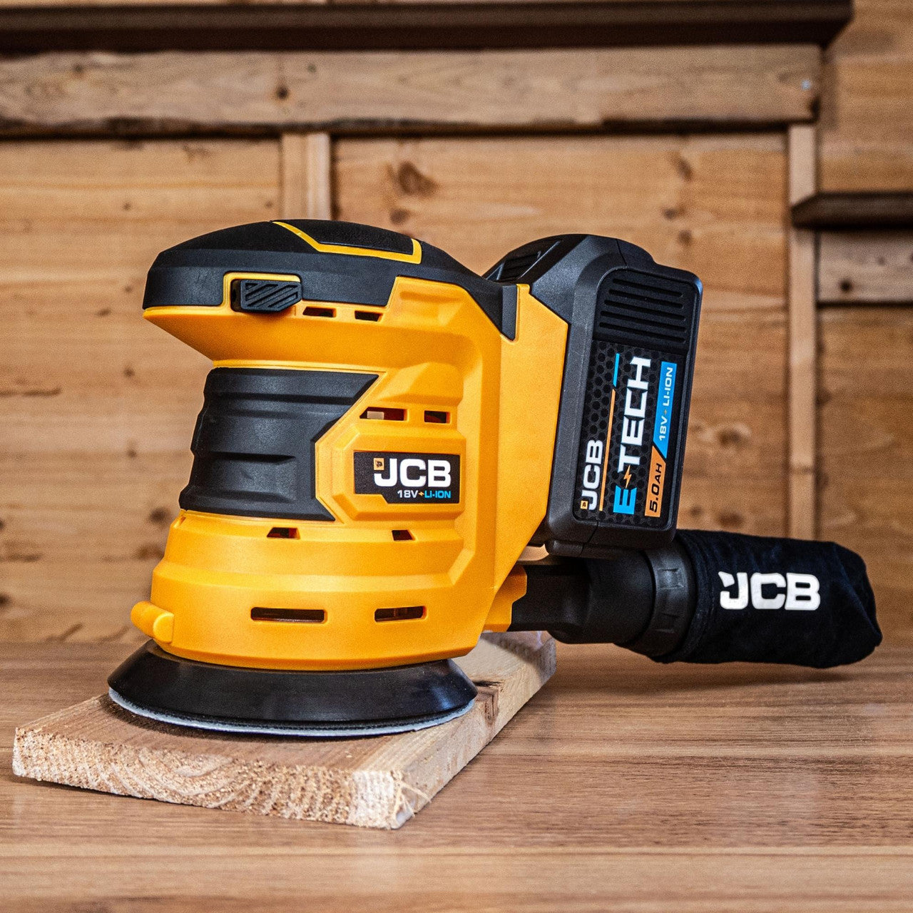 JCB Cordless Random Orbital Sander 125mm 5'', 2.0-5Ah Li-ion Battery, Dust Bag and Accessories | 21-18OS-B - 21-18OS-B (Bare Unit)