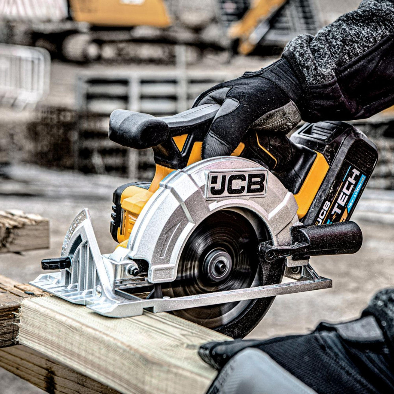 JCB 18V Cordless Circular Saw 165mm 6.5" Li-Ion Battery 2-5.0Ah | 21-18CS-B - Bare Unit